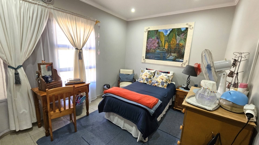 2 Bedroom Property for Sale in Ifafi North West